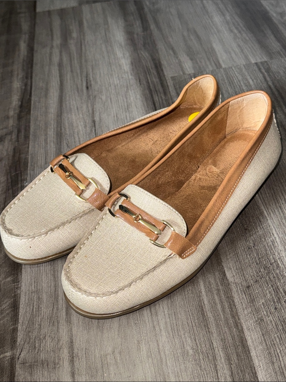 NEW Aerosoles Manuscript loafers 9 shoes beige women’s flats cushion